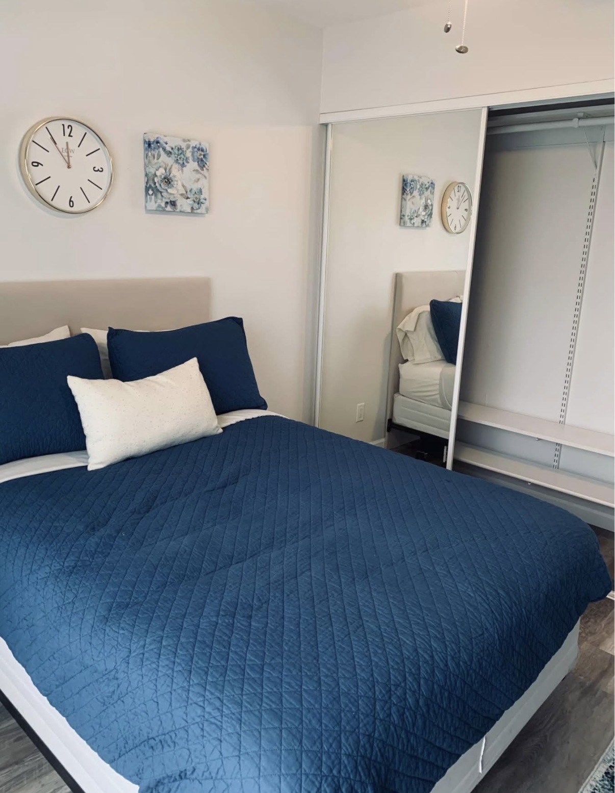 Cozy Townhouse Retreat – Private Room & Bath Near Everything